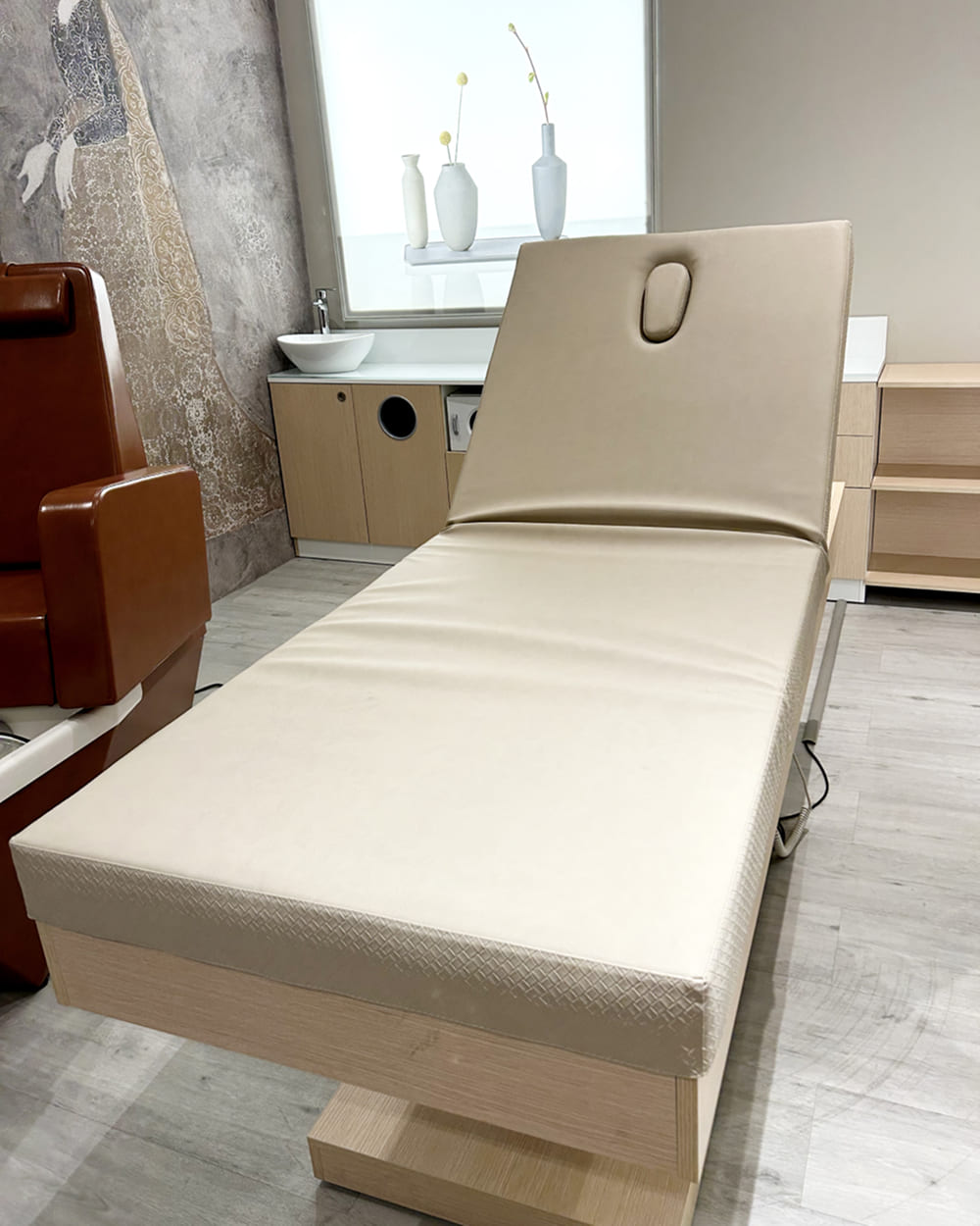 Кушетка косметологическая ABUDHABI LIGHT OAK