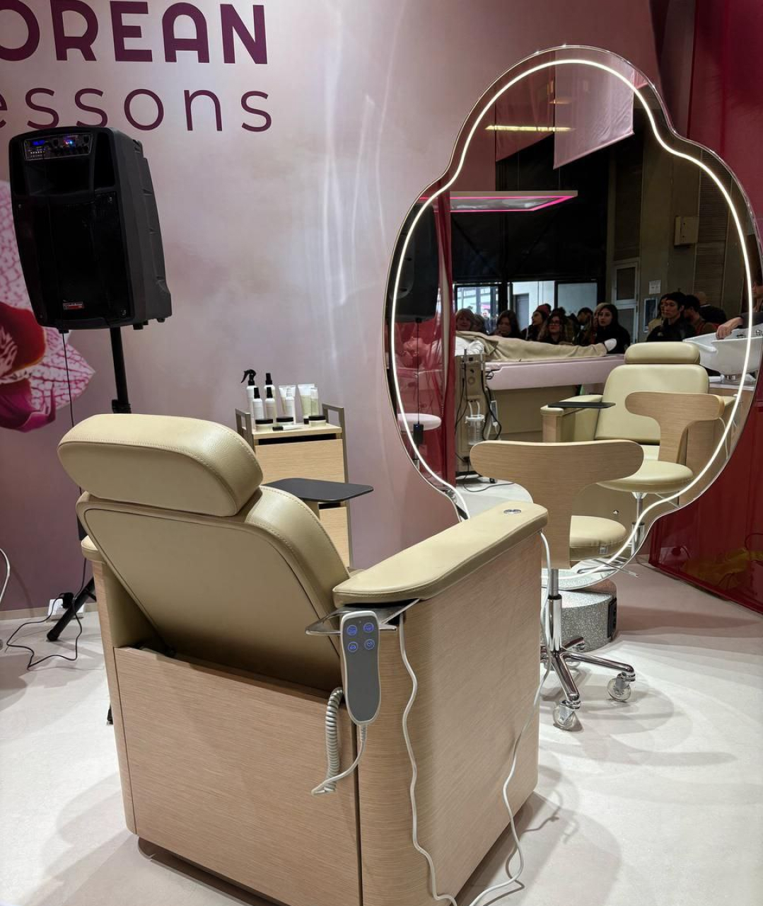 Многофункциональное кресло DIVINA SUPER LIGHT OAK