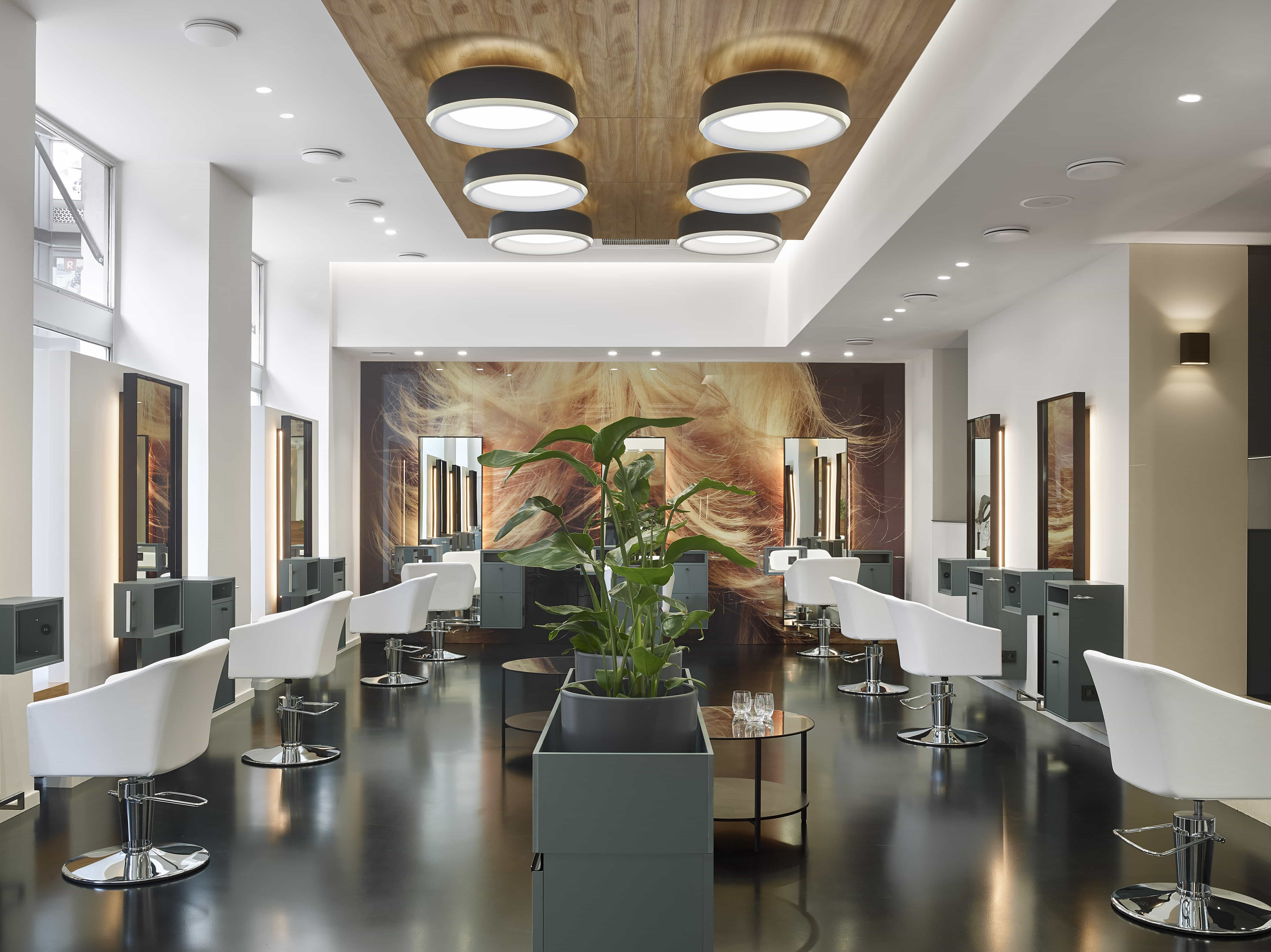 Парикмахерские кресла GALA в белом цвете