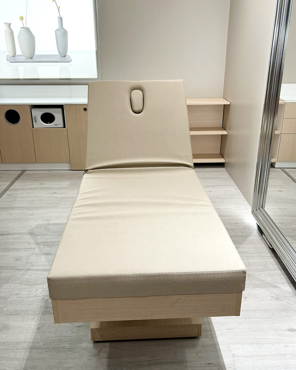 Кушетка косметологическая ABUDHABI LIGHT OAK