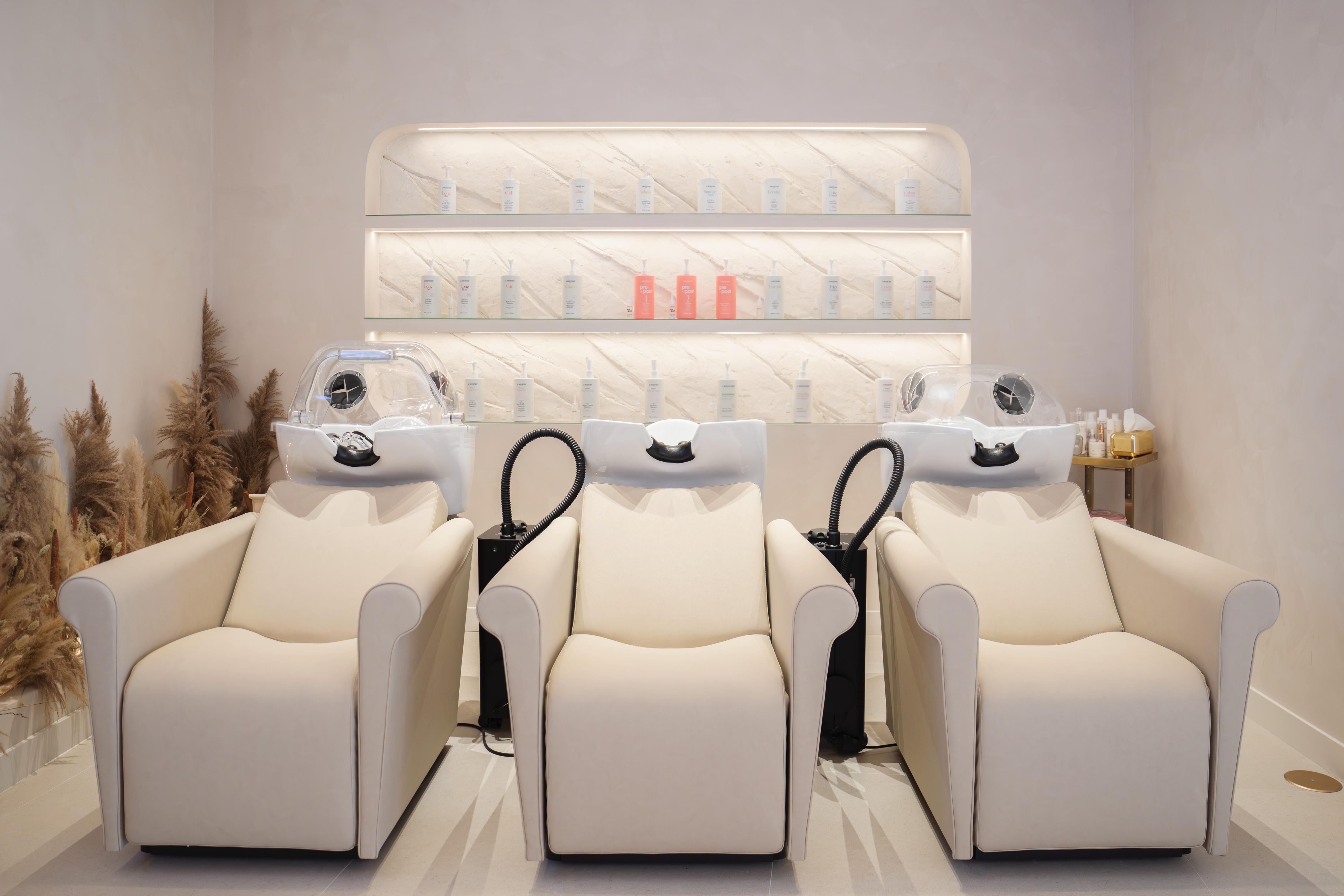 Парикмахерские мойки LORD NELSON в белом цвете