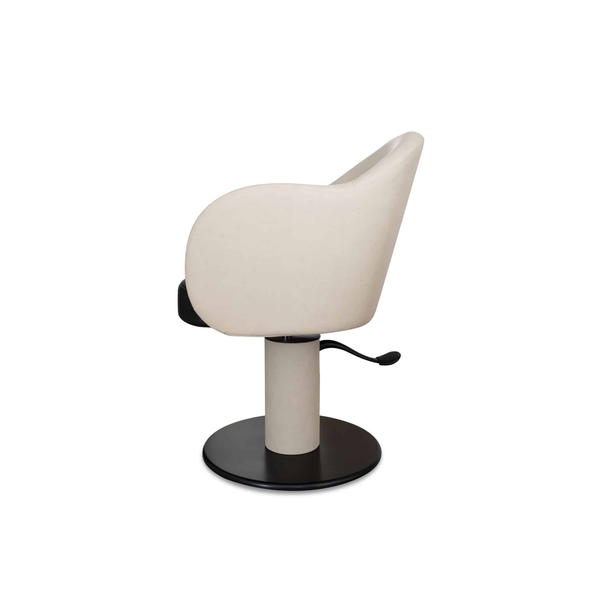 Парикмахерское кресло MUSCADELLE SOFT