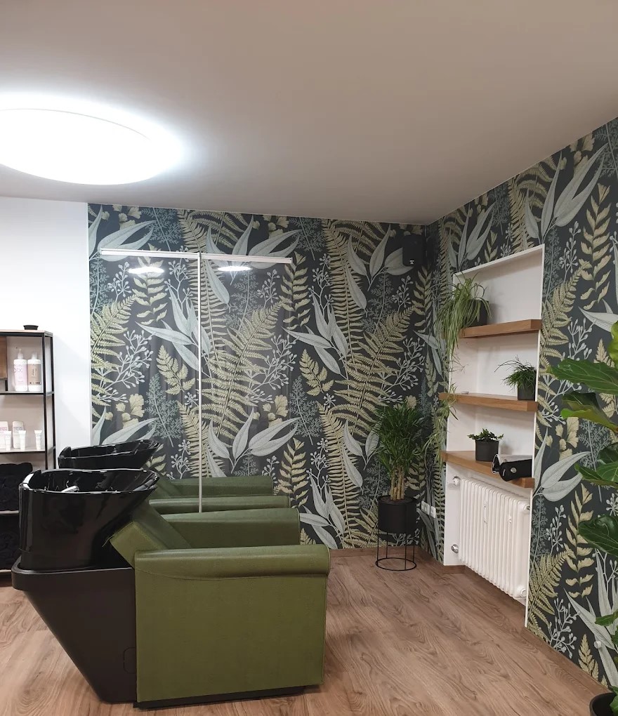 Парикмахерская мойка Maletti в парикмахерской Melanie Mitterbauer