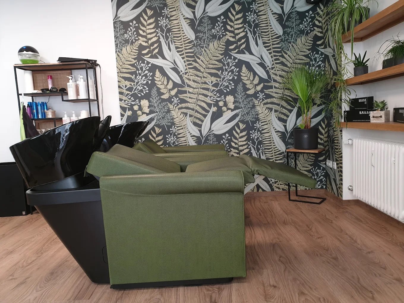 Парикмахерская мойка Maletti в парикмахерской Melanie Mitterbauer