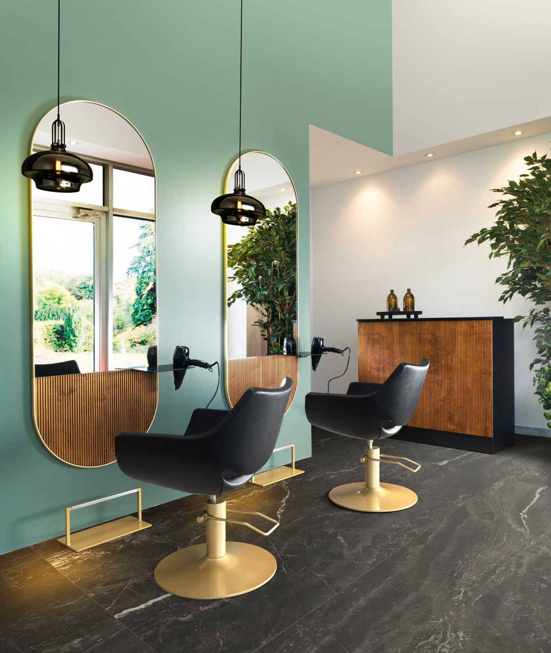 Парикмахерское кресло JOY 11°color