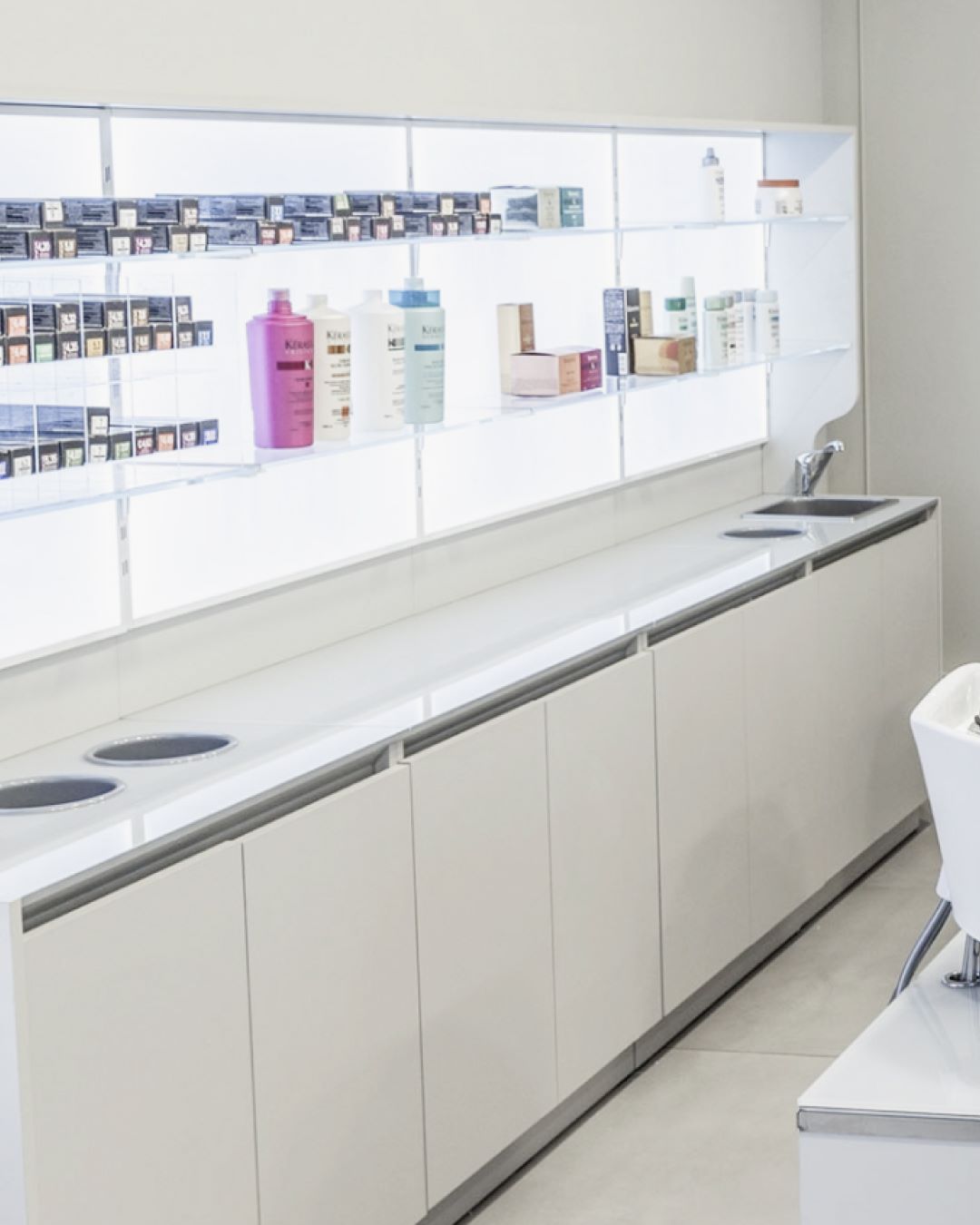 Лаборатория CAFE MOMUS BASIN